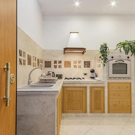 Cafiero Apartment Бари Екстериор снимка