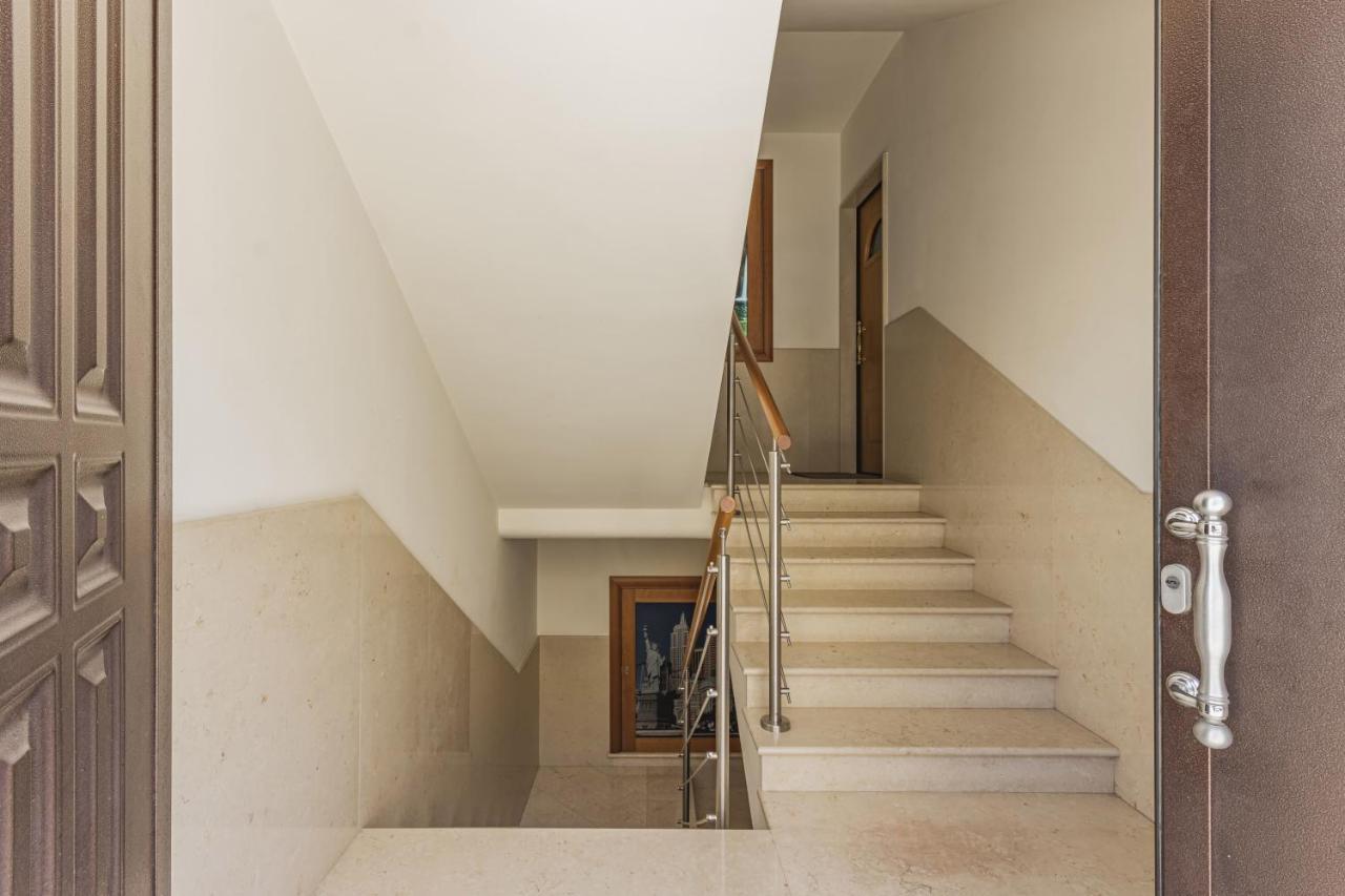 Cafiero Apartment Бари Екстериор снимка