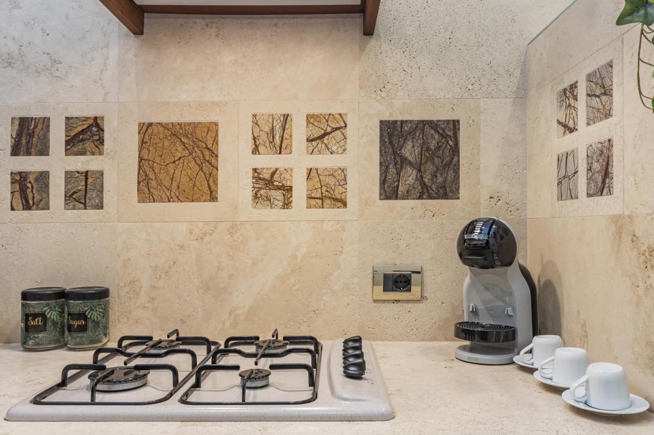 Cafiero Apartment Бари Екстериор снимка