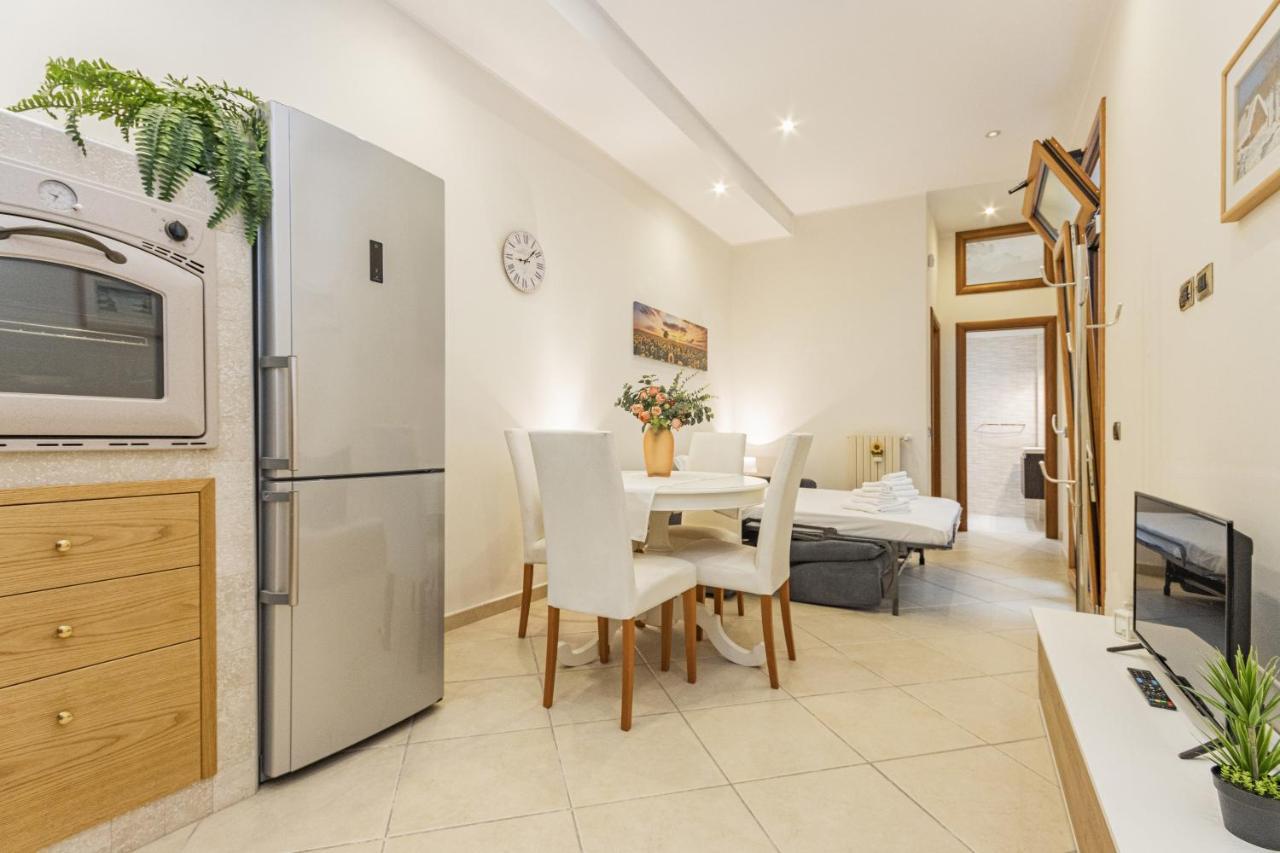 Cafiero Apartment Бари Екстериор снимка