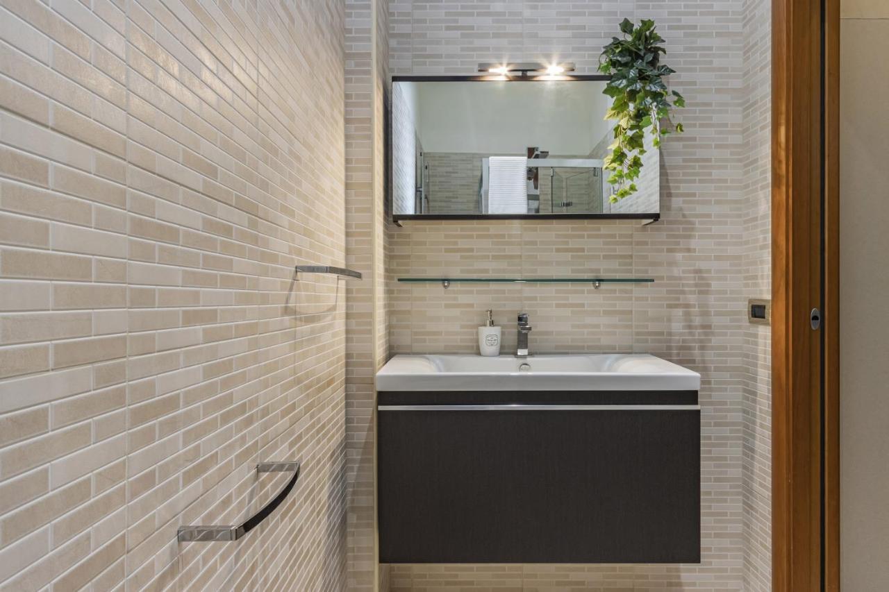 Cafiero Apartment Бари Екстериор снимка