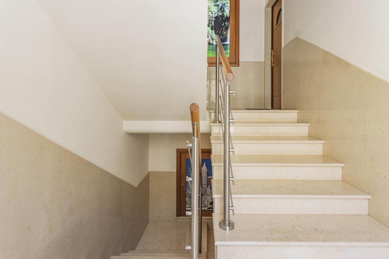 Cafiero Apartment Бари Екстериор снимка